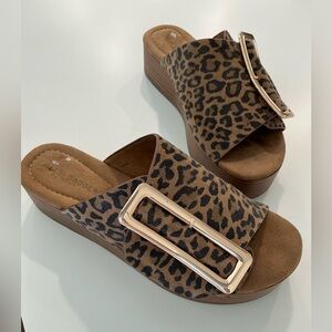 Kelsi Dagger Suede Dover Sandals Sz 6.5